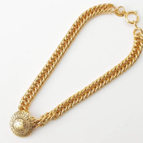 Vintage Chanel Gold Metal Medallion Chain Necklace 1981-1985 - Picture 1 of 8